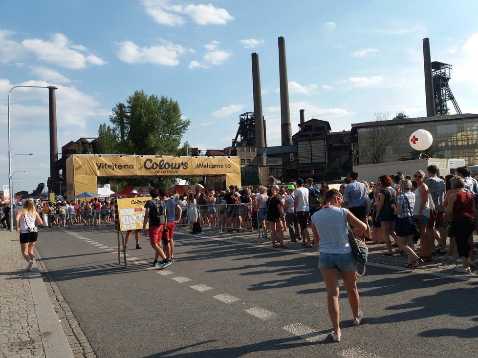 Hudební festival Colours of Ostrava se těší velkému zájmu návštěvníků