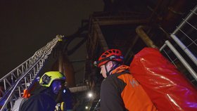Na záchraně mladého muže se podílely dvě hasičské jednotky