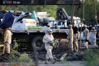 Boj o čas v zatopeném dole: Přes 300 vojáků se v Mexiku snaží vysvobodit uvězněné horníky