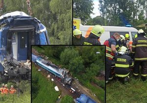 Nehoda vlaků na Domažlicku si vyžádala tři mrtvé a desítky zraněných.