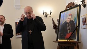 Arcibiskup pražský Jan Graubner na tiskovém briefingu k úmrtí kardinála Dominika Duky