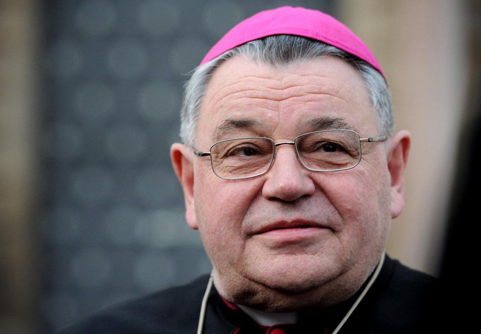Kardinál Duka pojede do Polska ve jménu papeže Františka