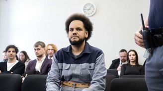 Jsem nevinen, opakuje Feri u soudu. Při sexu si měl podle obžaloby bez souhlasu sundat kondom Jsem nevinen, opakuje Feri u soudu. Při sexu si měl podle obžaloby bez souhlasu sundat kondom