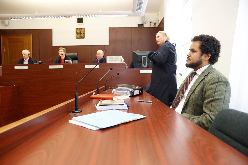 Dominik Feri u soudu (27. 4. 2023)
