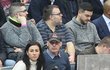 Únor 2020: Poprvé spolu byli Dominik Hašek s přítelkyní přistiženi na hokeji v O2 areně. Únor 2020: Poprvé spolu byli Dominik Hašek s přítelkyní přistiženi na hokeji v O2 areně.