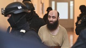 Bývalého pražského imáma Shehadeha policie navrhuje obžalovat.