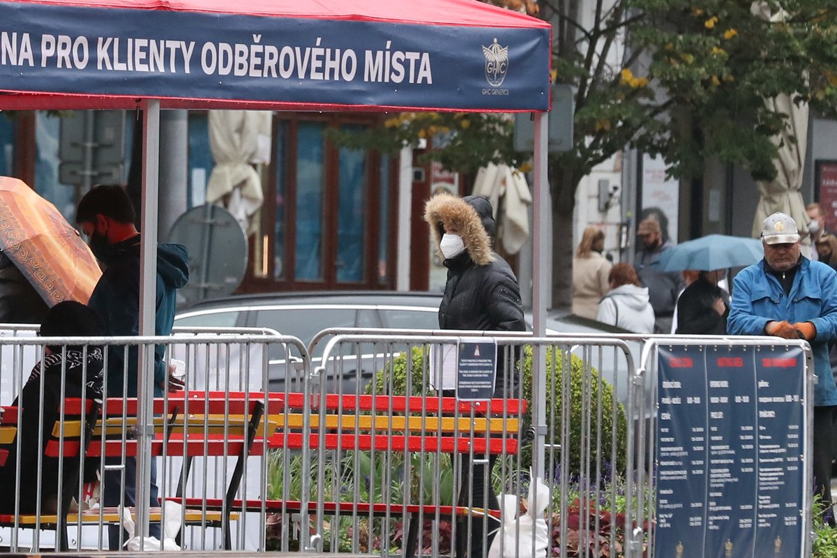 Dominika Gottová se na Václavském náměstí nechala testovat na covid.