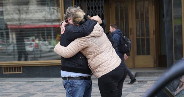 Dominika Gottová se držela za ruku s Gabrielem