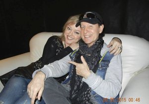 Dominika Gottová s členem kapely  Scorpions Klausem Meinem