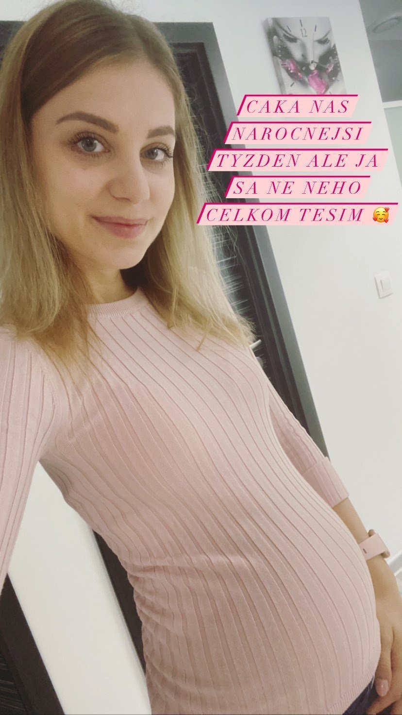 Těhotná zpěvačka Dominika Stará