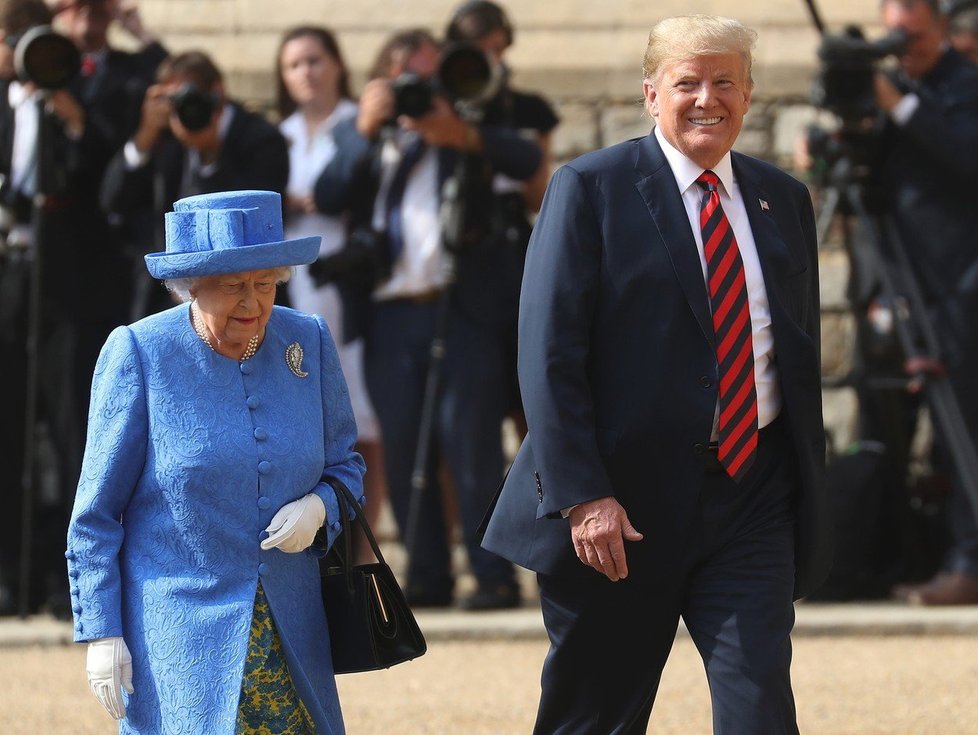 Trump a královna Alžběta II. v roce 2018