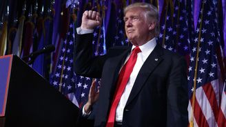České sázkové kanceláře Trumpovi nevěřily, teď počítají milionové ztráty