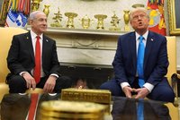 Trump před schůzkou zpražil Netanjahua a pohrozil Íránu: Zničíme i další jaderný komplex