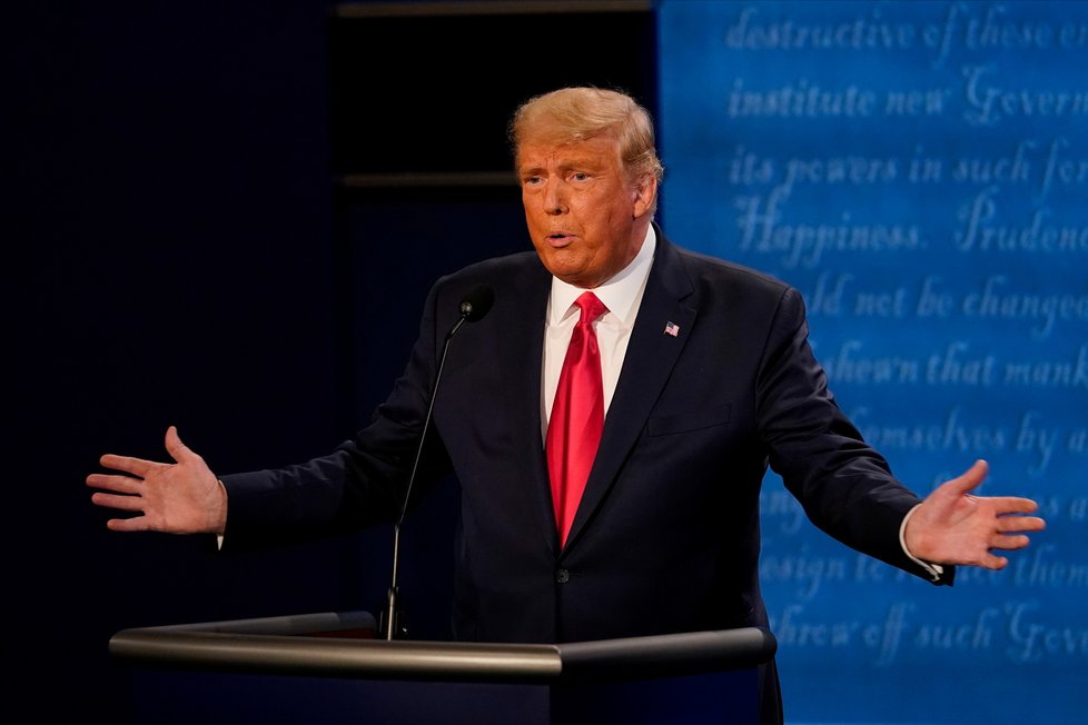 Americký prezident Donald Trump během poslední debaty před volbami (23. 10. 2020)