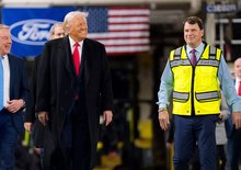 Šéf Fordu chválil čínská auta. Teď chce jejich automobilky dostat do USA