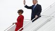 Přílet Donalda Trumpa s manželkou Melanií do Francie