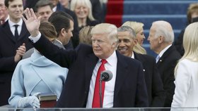 Donald Trump u řečnického pultu na svém inauguračním ceremoniálu