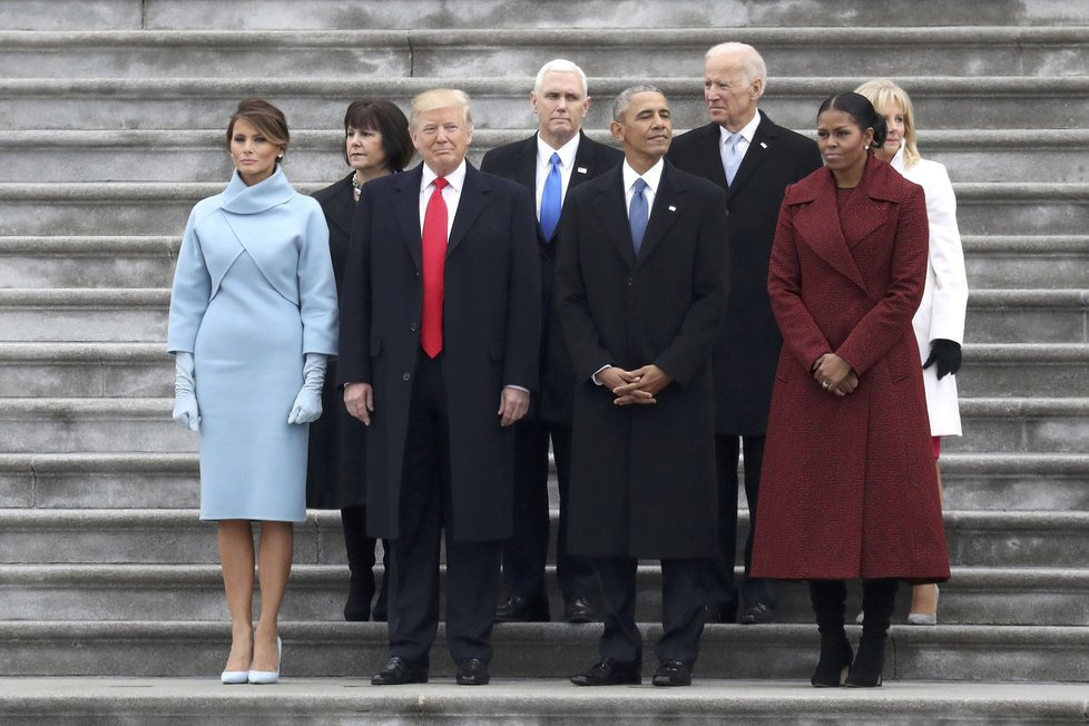 Joe Biden se zúčastnil slavnostní inaugurace Donalda Trumpa.