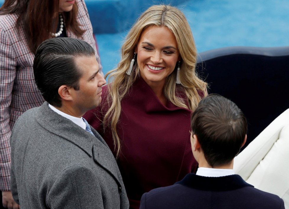 Manželka Donalda Trumpa jr. Vanessa byla hospitalizována kvůli možné otravě „neznámým bílým práškem“.