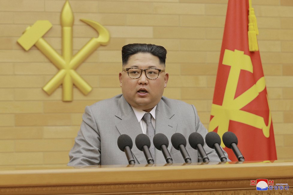 Kim Čong-un by se měl s Donaldem Trumpem setkat 12. června v Singapuru.