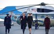 Trump se spolu s manželkou Melanií a rodinou rozloučil projevem