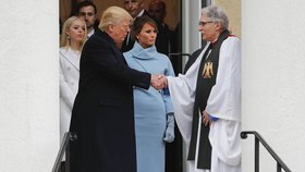 Donald Trump se svojí ženou Melanií na bohoslužbě v kostele Svatého Jana