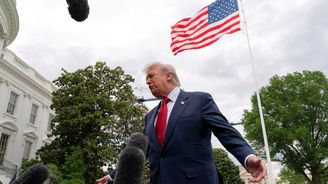 Válka vyhnala benzin k rekordním cenám, inflační vlna z USA se přelije i do Česka Válka vyhnala benzin k rekordním cenám, inflační vlna z USA se přelije i do Česka