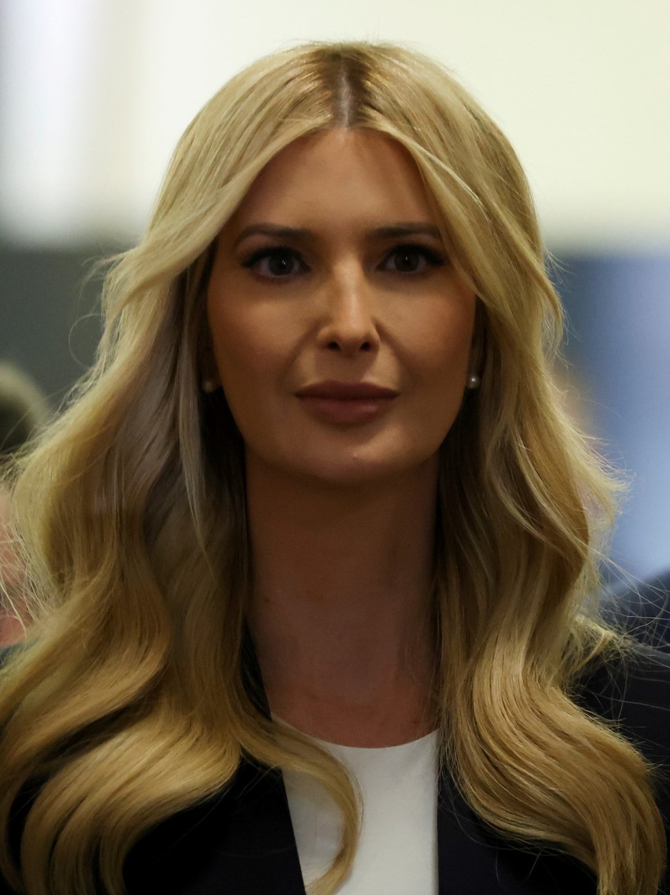 Ivanka Expression GALERIE: Ivanka Trump tajně v Praze: Převzala dědictví a frnkla do ...