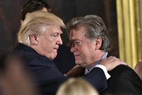 Trumpův exporadce Bannon pohrdal Kongresem, rozhodl soud. Hrozí mu dva roky vězení