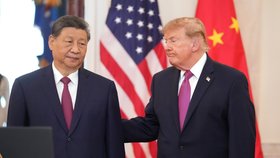 Trumpovi přivítali v Bílém domě Si Ťin-pchinga a jeho manželku (24.9.2026)