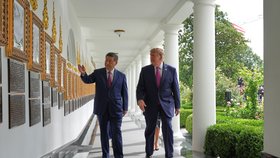 Trumpovi přivítali v Bílém domě Si Ťin-pchinga a jeho manželku (24.9.2026)