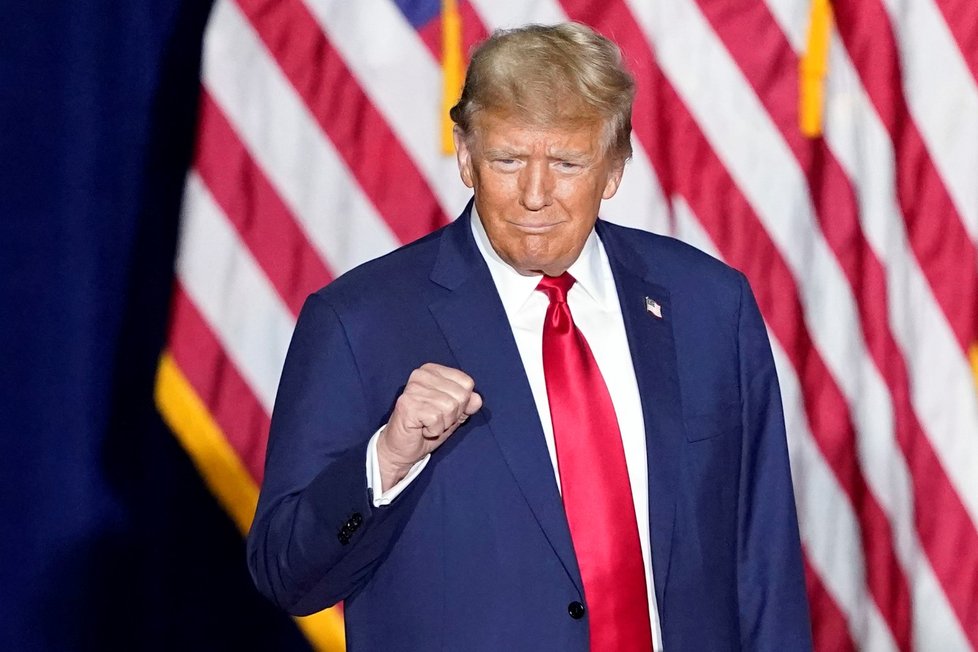 Donald Trump vyhrál republikánské primárky v Iowě