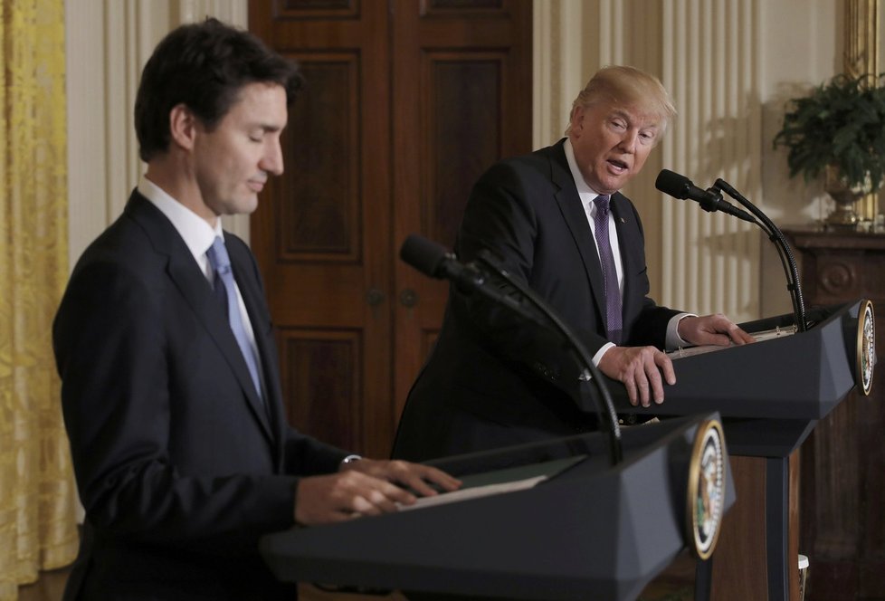 Donald Trump jednal s kanadským premiérem Justinem Trudeauem.