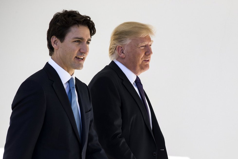 Donald Trump jednal s kanadským premiérem Justinem Trudeauem.