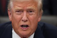 Všichni to věděli, jen Trump ne: Jeho cla zdražují potraviny, nejvíc kávu, hovězí a ovoce!