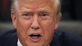 Trump podepsal konec shutdownu (12.11.2025).