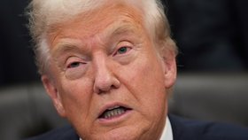 Trump podepsal konec shutdownu (12.11.2025).