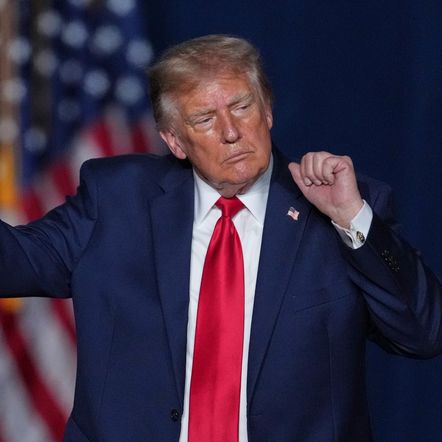 Je Donald Trump zralý pro psychiatra? Nebo jen velmi důsledně hraje politického šílence? Je Donald Trump zralý pro psychiatra? Nebo jen velmi důsledně hraje politického šílence?