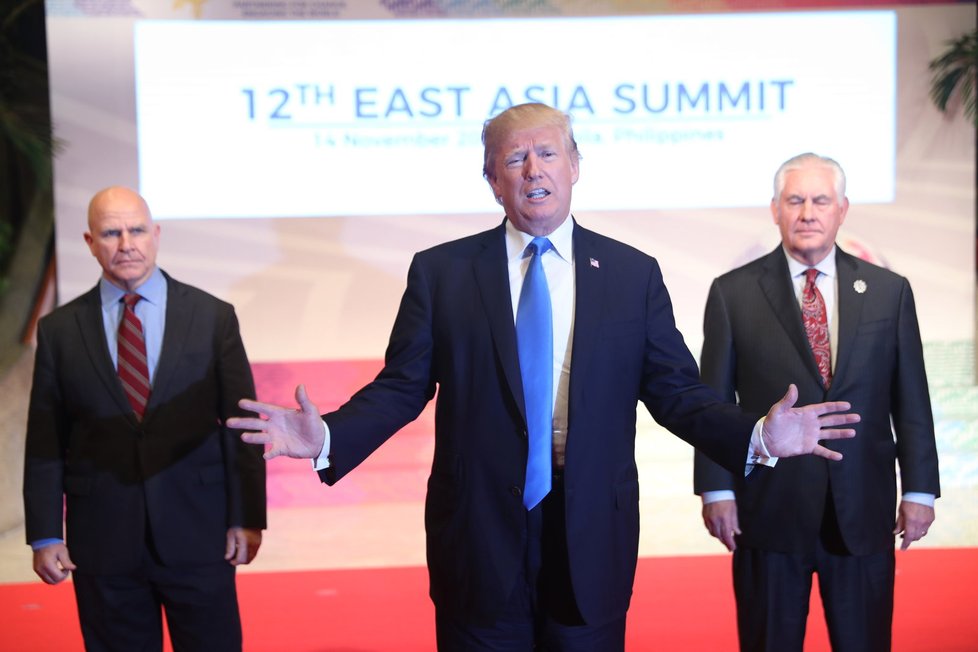Trump uzavřel svoji cestu po Asii.