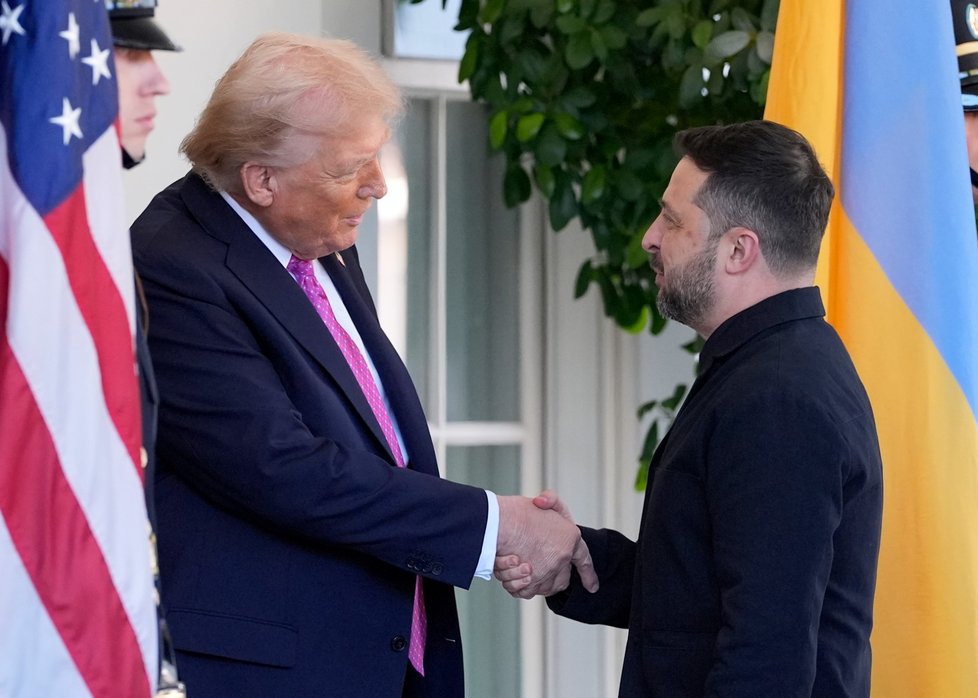 Prezident Donald Trump vítá ukrajinského prezidenta Volodymyra Zelenského v Bílém domě 10. října. 2025 Prezident Donald Trump vítá ukrajinského prezidenta Volodymyra Zelenského v Bílém domě 10. října. 2025
