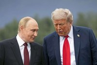 Trump vzkazuje Rusům: Ukončete válku, už jste přišli o naftový průmysl