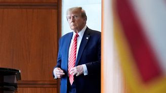 Zahájení procesu s Trumpem se odkládá, čeká se na verdikt o rozsahu prezidentské imunity
