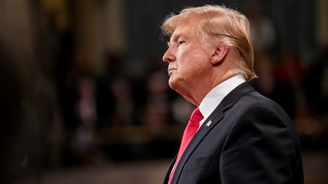 Trump eskaluje napětí. Nařídil zvýšit cla na veškerý zbývající čínský dovoz