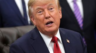 Pět amerických televizních stanic nebude vysílat živé zpravodajství o Trumpovi Pět amerických televizních stanic nebude vysílat živé zpravodajství o Trumpovi