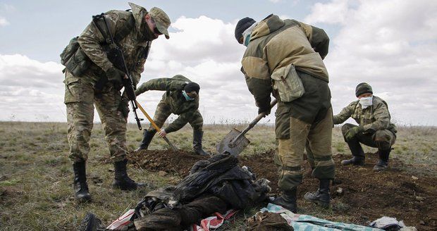 V Donbasu přibylo 750 % těžkých zbraní. Příměří nefunguje