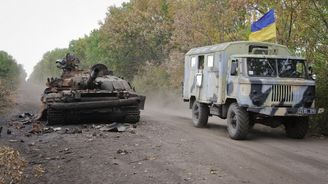Stoltenberg varoval před obnovením bojových operací v Donbasu