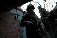 Ruská zvěrstva na Ukrajině: Opilý voják zabil tátu od rodiny. Ženu pak brutálně znásilnil