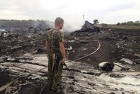 Malajsijské letadlo sestřelila raketa země-vzduch: Našly ji radary