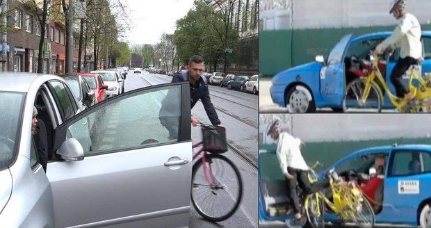 Zabiják cyklistů „dooring“ na vlastní kůži: Co dělat, aby se vám vyhnul?