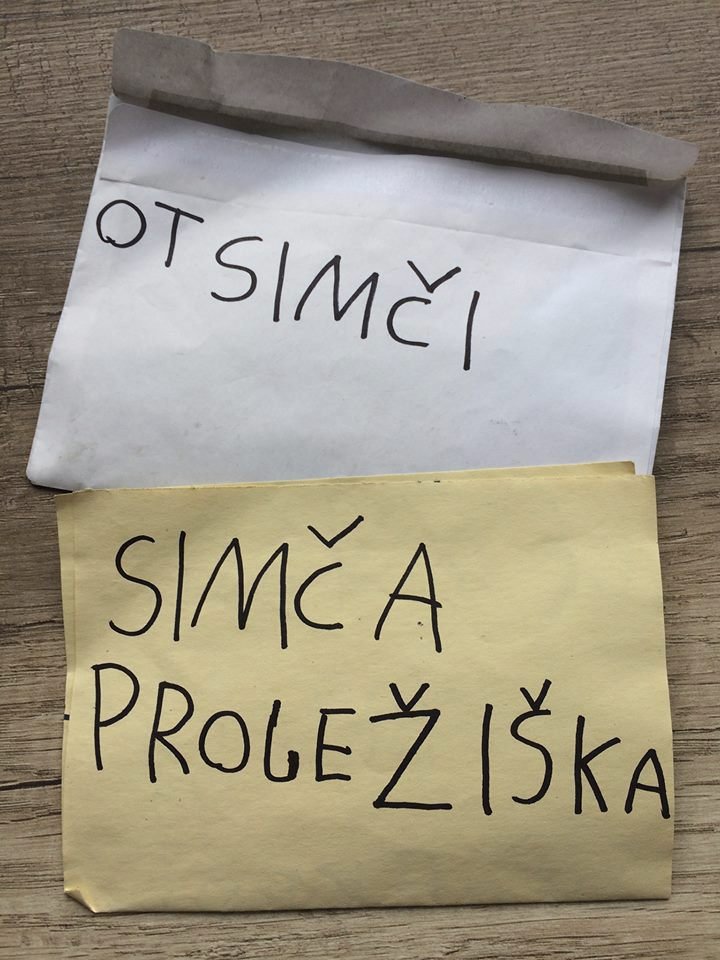 Simončin dopis Ježíškovi ulétl.